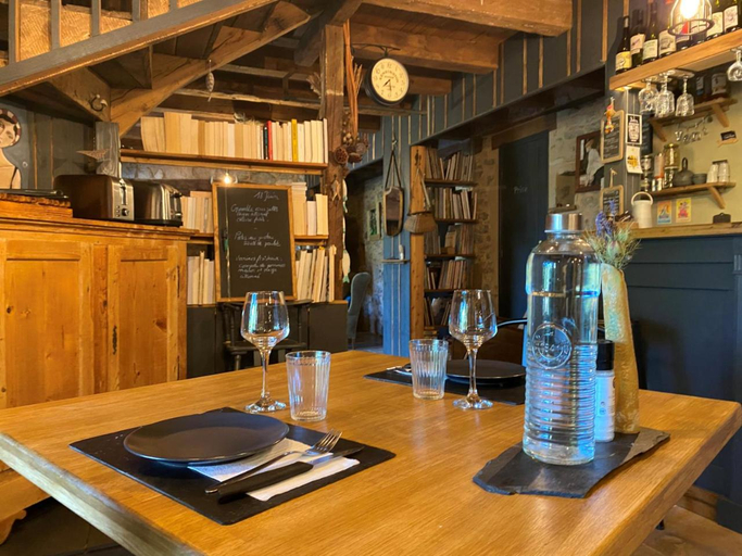 Food & Drinks 3, Chez Walter et Camille, Corrèze