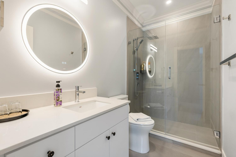 Bathroom 3, Amy Guesthouse, Greater Vancouver
