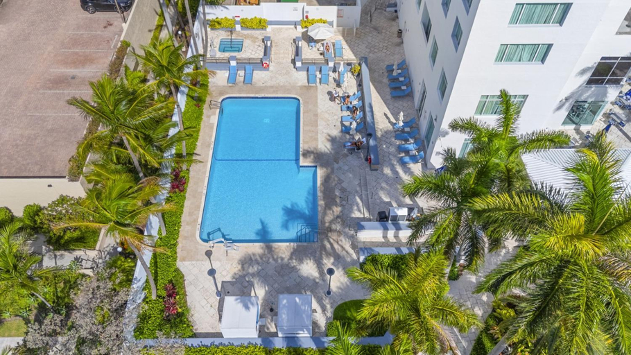 Sport & Beauty, Eternal Sunrise, Broward
