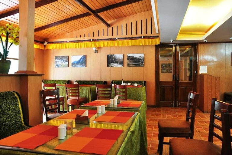 Food & Drinks, Yarlam Resort Lachung, North Sikkim