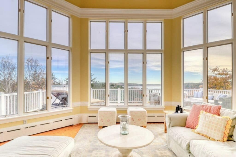 Living area 3, Bayfront Home With 270-degree Views, Large Deck & Porch - Near Popham Beach, Sagadahoc
