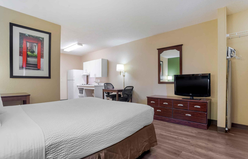 Bedroom 3, Extended Stay America Suites Pensacola University Mall, Escambia