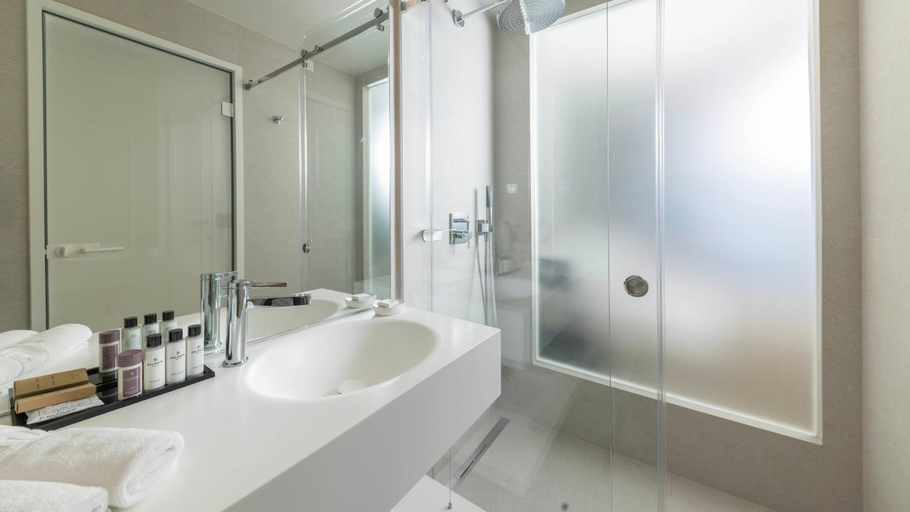 Bathroom 5, Luxury Hotel Amabilis, Crikvenica