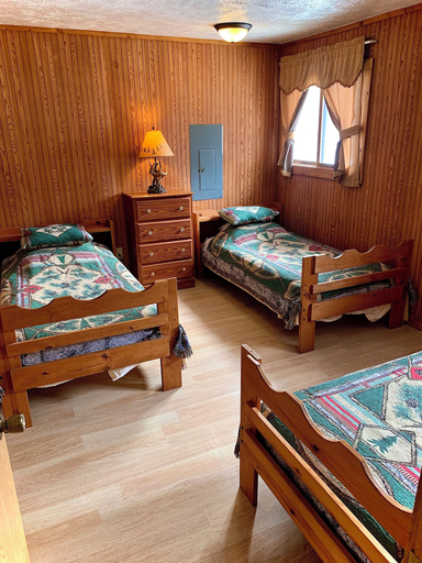 Bedroom 3, Benzonia Rustic Resort, Benzie