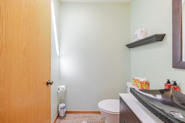 Bathroom 5, 11 Wallowa 3 Bedroom Home, Deschutes
