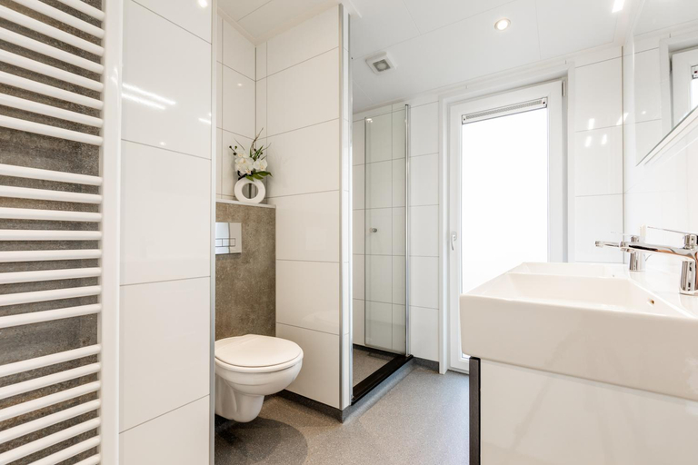 Bathroom 4, Resort Mooi Bemelen, Margraten