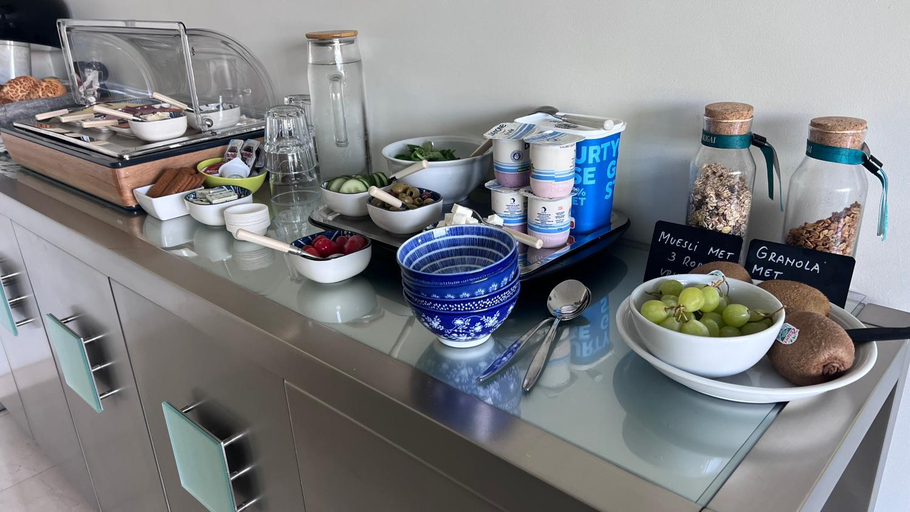 Food & Drinks 2, Ikigai B&B, Antwerpen