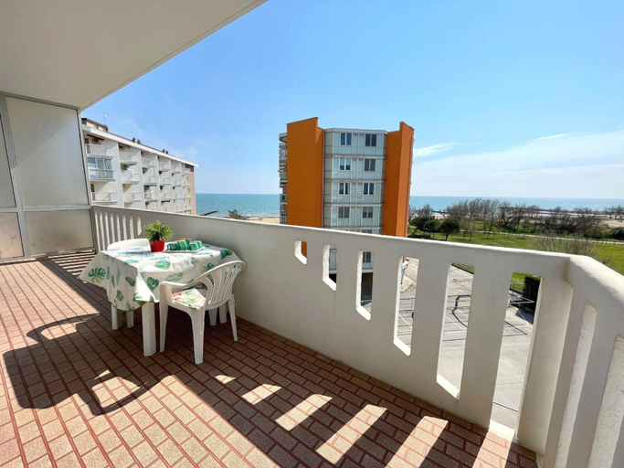 Others 5, Apartment near the beach-washing Machine-ac, Venezia