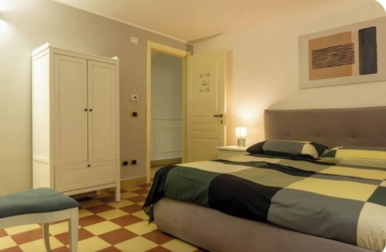 Bedroom 2, Mi Tú Apartments, Catania
