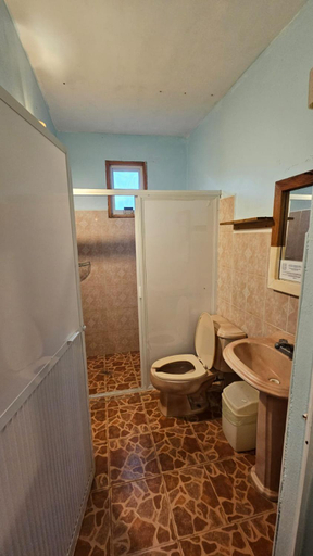 Bathroom 3, Hotel Casa Huijazoo, Dist. Pochutla