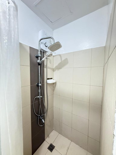 Bathroom 3, MPlace Condominium, Quezon City