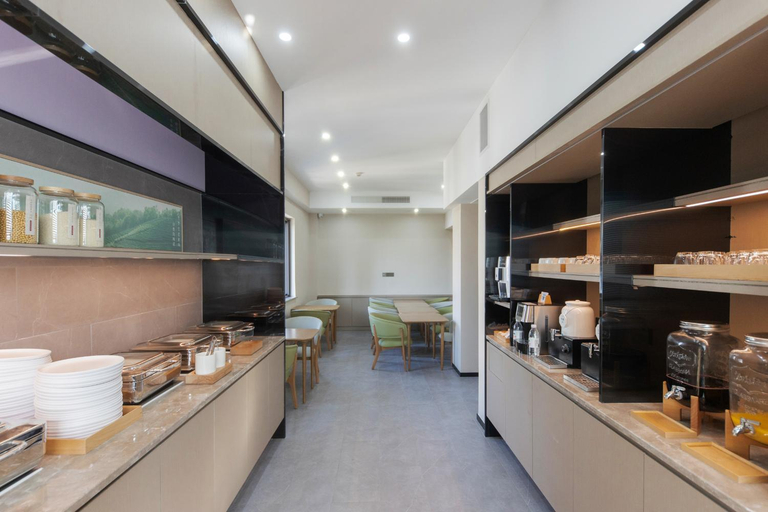 Food & Drinks 5, JI Hotel Hangzhou Wulinmen Metro Station, Hangzhou