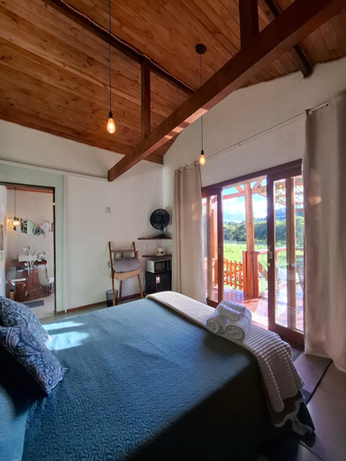 Bedroom 2, Chales Refugio no Campo, Santo Antônio do Pinhal