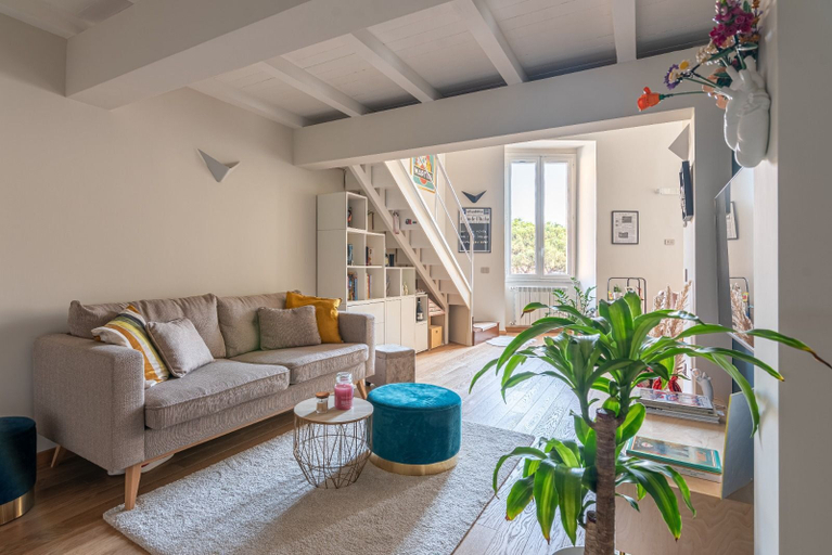 Primary image, La Casa di Joy, Napoli