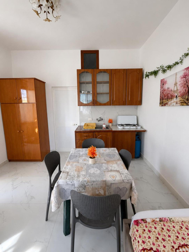 Others 3, Prime rooms, Durrësit