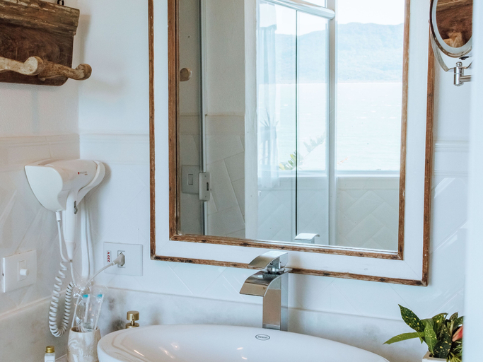 Bathroom 2, Vilatoro Guest House, Ilhabela