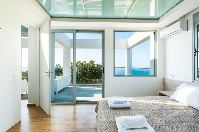 Others 4, Villa O2 - With Private Heated Pool, Crete