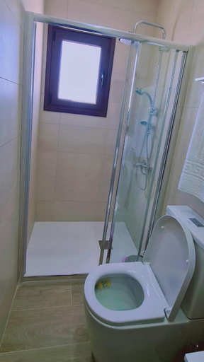 Bathroom 3, ANR - Villa (1) Chrystallia