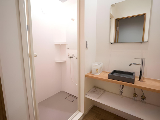 Bathroom 3, OASIS NANIWA, Osaka