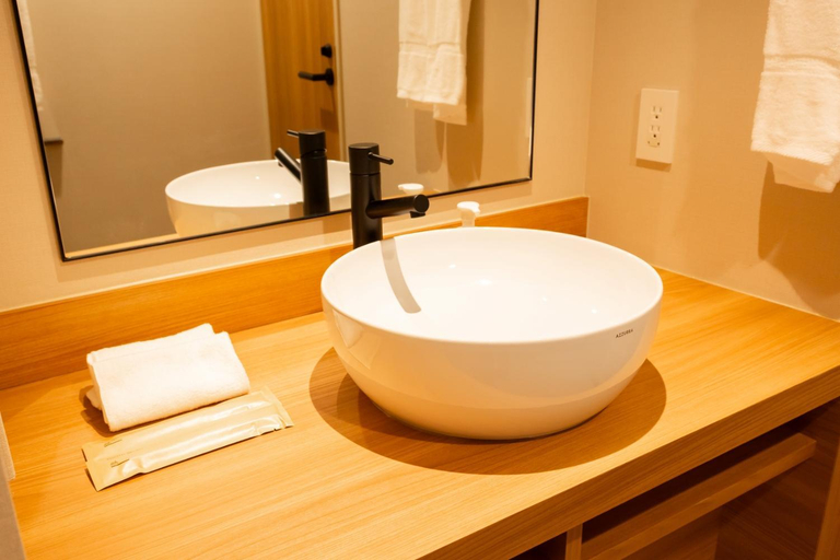 Bathroom 4, Marroad Inn Akasaka, Minato