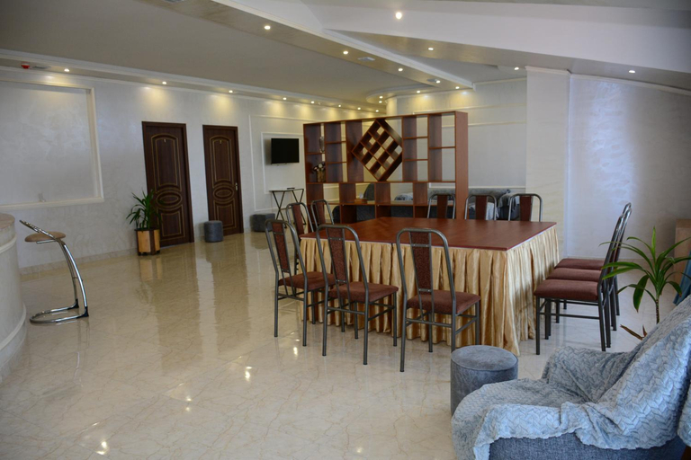 Food & Drinks, Арцах Гостевои Дом, Yerevan
