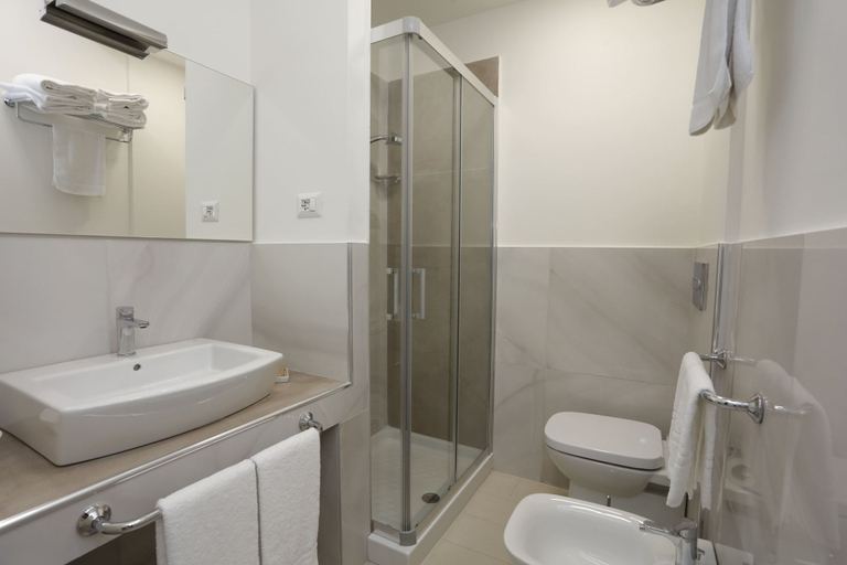 Bathroom 3, Path House by Wonderful Italy, Catania