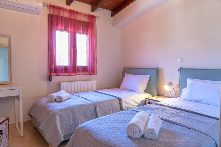 4, Villa Dolce Evita - With Private Pool, Crete