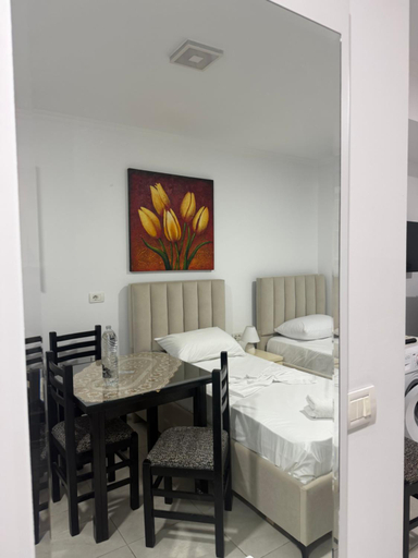 Bedroom 3, Dauti Apartments, Sarandës
