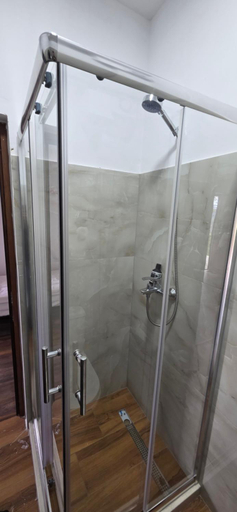 Bathroom 3, Memo's GUEST house, Gjirokastrës