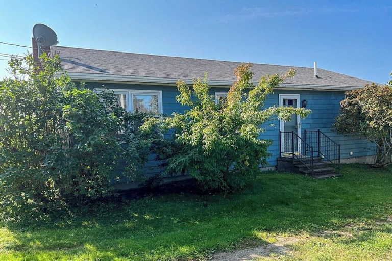 Exterior 2, Charming Abode With Water Views, Updated Kitchen, & Internet - Dog-friendly, Hancock