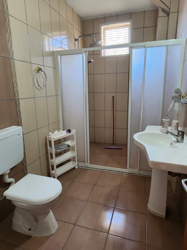 Bathroom 4, Rosemary Pansiyon, Kemer