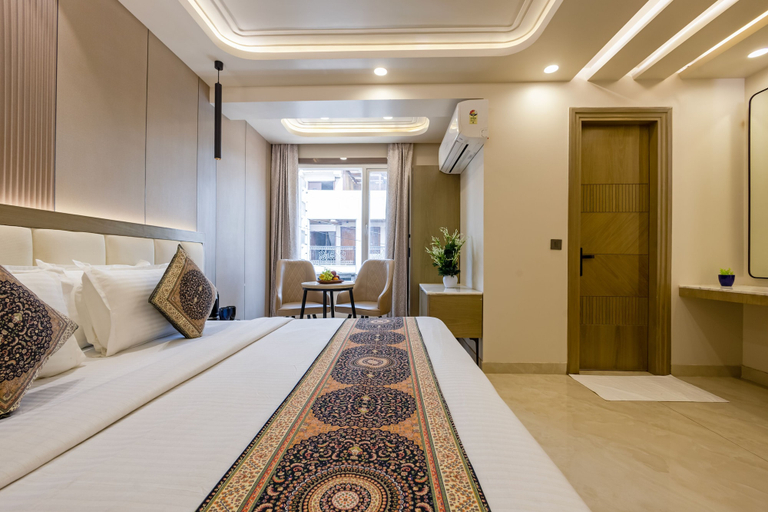 Room 5, Holiday Homez, Delhi