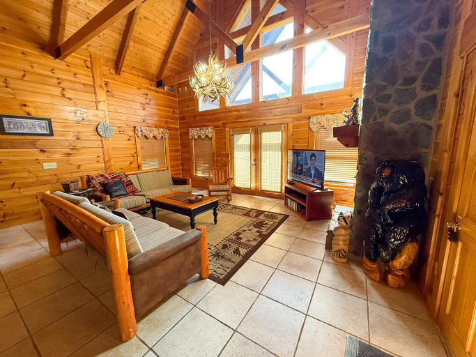Others 4, Dream Mountain Lodge, Ashe