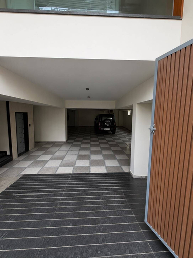 Property grounds, Nele comforts, Bangalore