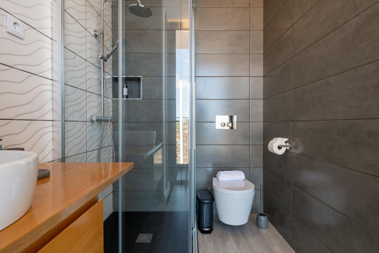 Bathroom 1, Villa Ocean Haven by Atlantic Holiday, Ribeira Brava