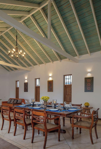 Others 5, TAAVETTI by DBI, Galle Four Gravets