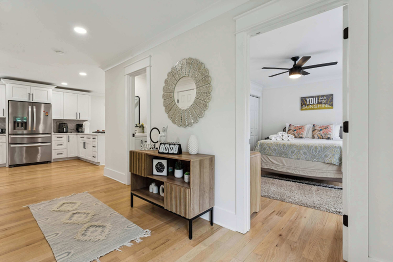 Room 2, Cape Cod Pet-friendly Home, Mecklenburg