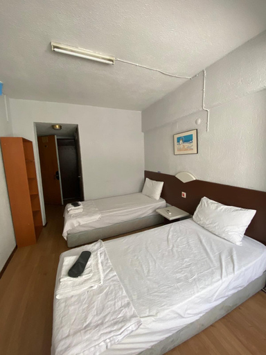 Others 5, Masal Otel, Burhaniye