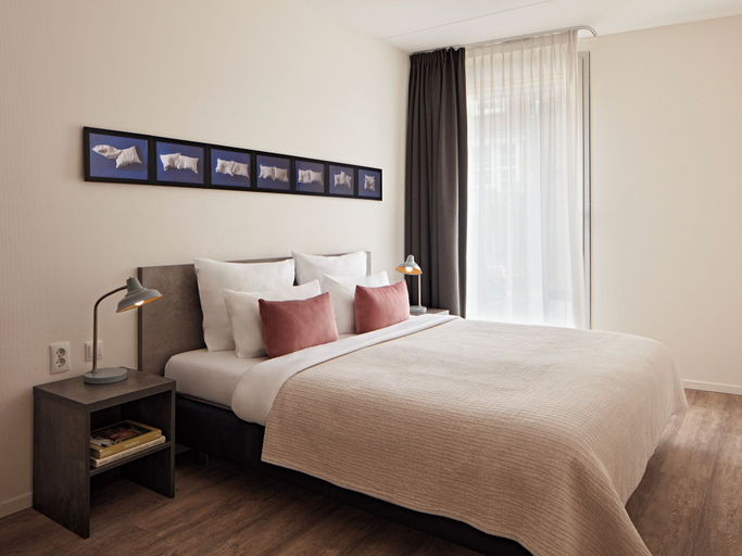 Bedroom 2, YAYS Amsterdam Prince Island by Numa, Amsterdam
