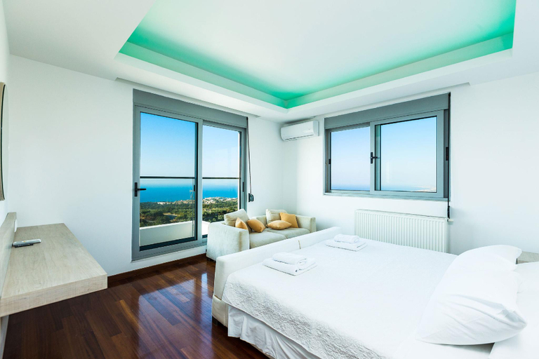 Others 2, Villa O2 - With Private Heated Pool, Crete