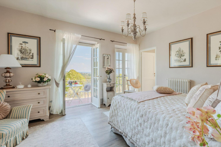 Bedroom 3, Villa Noa, a Private Retreat with View, Lucca