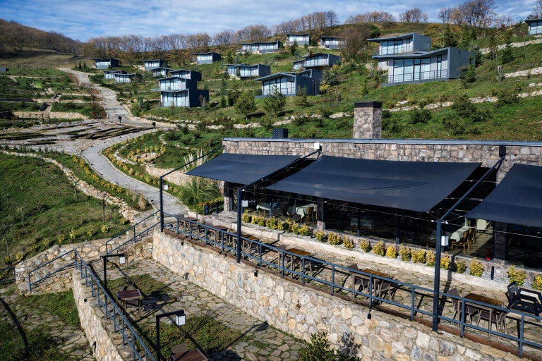 Outdoor dining, Feradis Resort, İznik