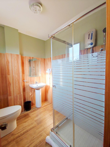 Bathroom 5, Casa Gregoria Suites, Culasi