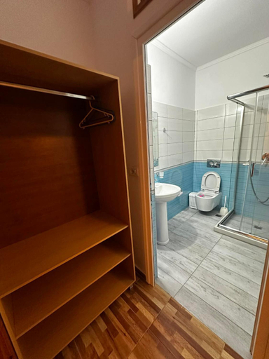 Bathroom 2, Beleris Rooms, Vlorës