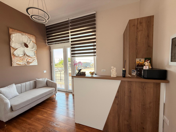 Others 3, Elona's Rooms, Krujës