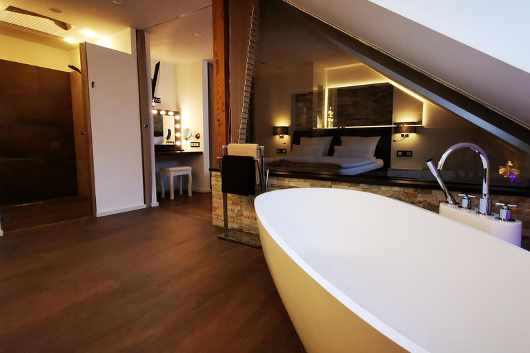 Bathroom 4, Luxor City Apartments, Lienz