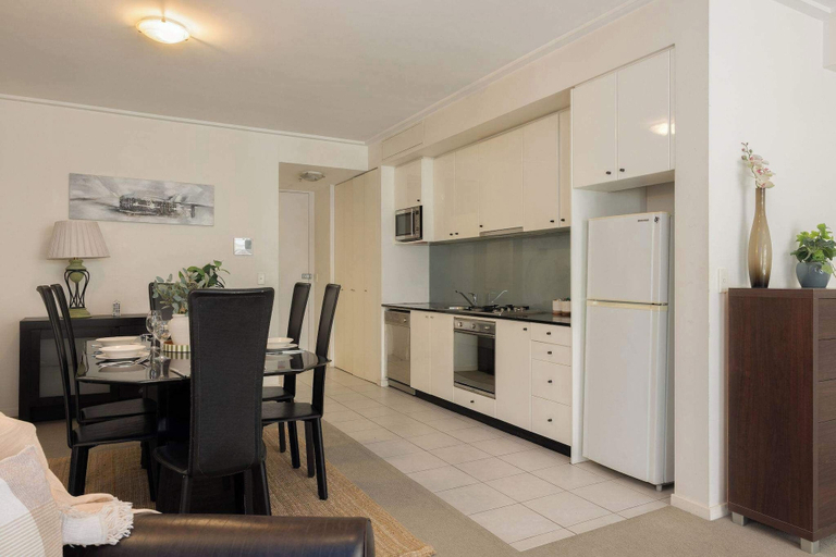 Interior 2, Chic & Comfy Apartment Beside Darling Harbour, Sydney