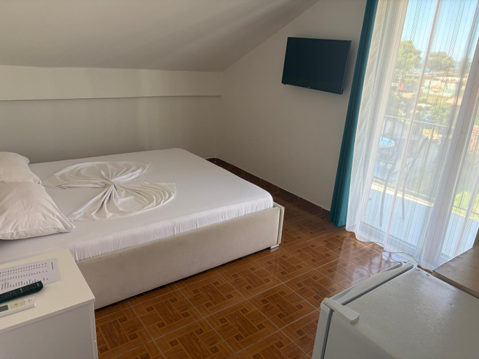 Bedroom 2, Vila Lazri, Lezhës