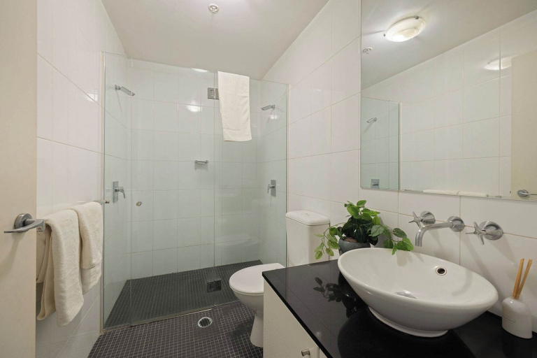Interior 4, Chic & Comfy Apartment Beside Darling Harbour, Sydney