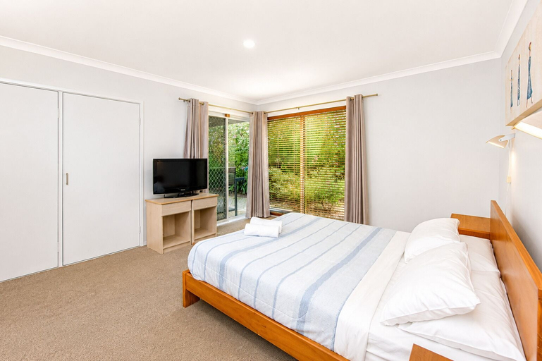 Bedroom 2, Blue Horizon Retreat, Busselton